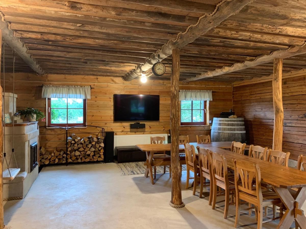Muha Beach Holiday Home Riksu ภายนอก รูปภาพ